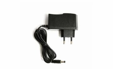 12 Volt 1 Amper Adaptör
